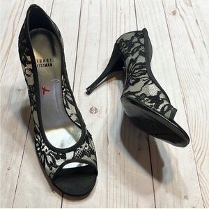 Stuart Weitzman Lace 4" Heels Leather Sole